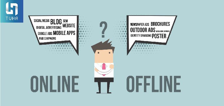 Nên tiếp cận khách hàng offline hay online?