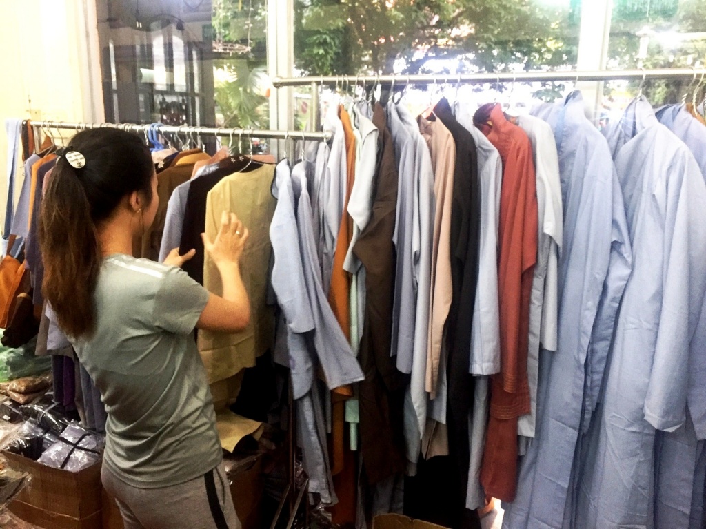 đồ quần áo phật tử